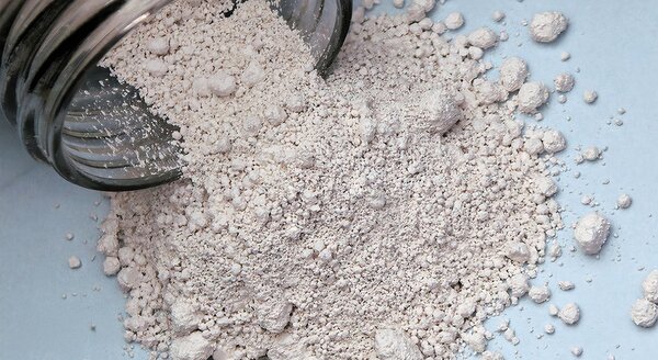 Analisi della fluorescenza a raggi X, XRF di calce, dolomite, gesso | © CRB Analyse Service GmbH